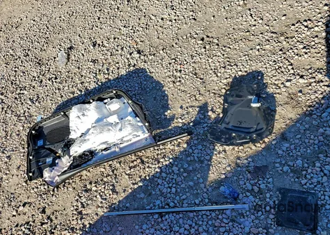 2014 Infiniti Q50 Base z USA, uszkodzony, nr VIN JN1BV7AR0EM682185